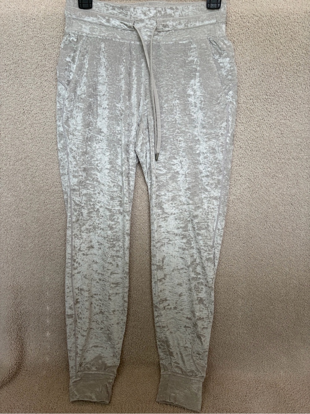 lululemon Ready to Crush Jogger Chrome Crushed Velvet Size 4